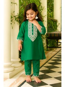 Tiny Pants - Girls Green Embroidered Kurta and Pant
