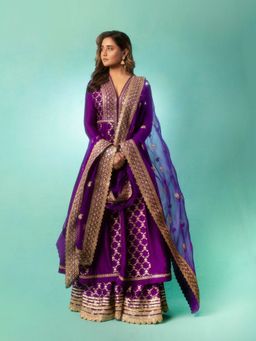 Gopi Vaid - Rashmi Desai In Marigold Purple Top with Sharara and Dupatta
