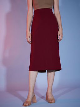 Buynewtrend - Maroon Below Knee Slit Straight Women Midi Skirt