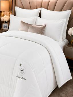 Threadwear - Cream Solid Plan Super Soft Cotton Double Bed Quilted Comforter