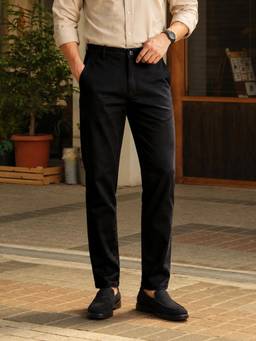 The Indian Garage Co - Men Slim Fit Solid Cross Pocket Mid-Rise Chinos-Black