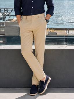 The Indian Garage Co - Men Slim Fit Solid Mid-Rise Chinos-Beige
