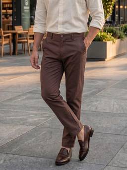 The Indian Garage Co - Men Slim Fit Solid Mid-Rise Chinos-Brown