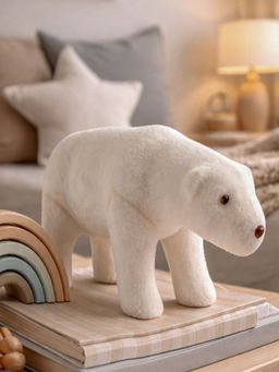 Aarvi Decor - Kue Wei Grass White Grace Polar Bear Figurine