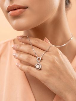 925 SILLER - 925 Pure Silver White Pearl Halo Elegance Necklace