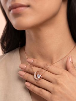 925 SILLER - 925 Pure Silver White Celestial Heart Moon Necklace