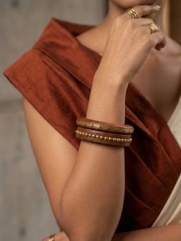 Mitali Jain - Brown Luna Wood Bangle Stack - Pack of 2 (2.4)