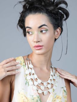 Odette - Exquisite White Rose Layered Necklace For Women