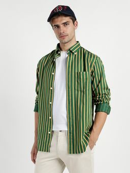 GANT - Men Green Pure Cotton Striped Button Down Collar Shirt