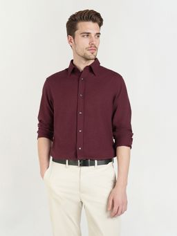GANT - Men Maroon Pure Cotton Solid Collar Shirt