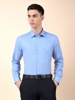 Cantabil - Men Blue Polycotton Solid Formal Shirt