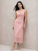 Pink color option, Sold out, Currently selected