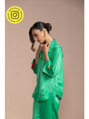 Green color option, Sold out, Currently selected