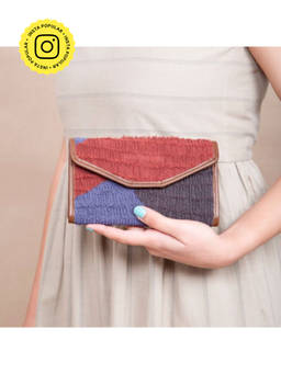 Doodlage - Symmetry Clutch