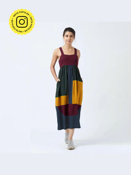 Doodlage - Clara Panelled Dress
