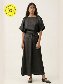 Doodlage - Mia Black Solid Maxi Skirt