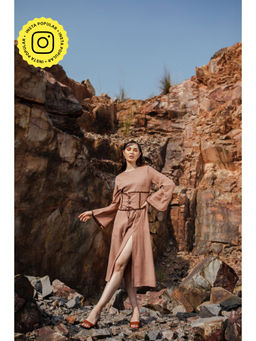 Essgee - Lilly Brown Midi Round Neck Dress