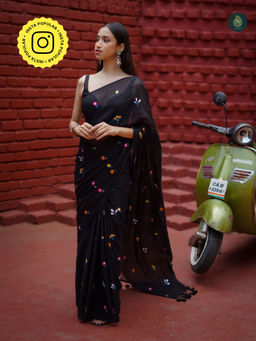 Ethnic Elements - Black Gulzar Mul Cotton Solid Saree