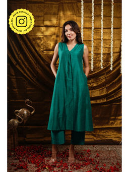 Ethnic Elements - Cotton Silk Kurta with Pant - Emerald Green (Set of 2)