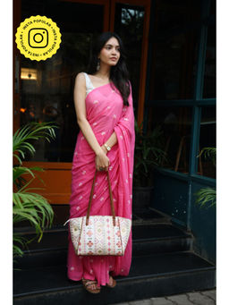 Ethnic Elements - Women Pink Mul Cotton Saree Without Blouse