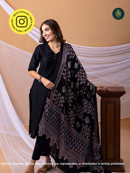 Ethnic Elements - Stitched Black Kurta And Bottom With Dupatta Suit Set - Raahi And Ajrakh