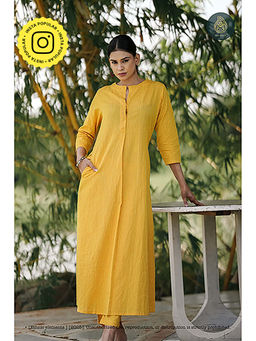 Ethnic Elements - Stitched Cotton Golden Grid Kurta With Pant