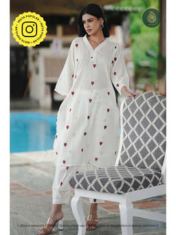 Ethnic Elements - Stitched Hearts And Hues Kurta With Pant