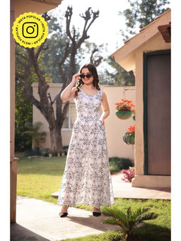 Gauri Designer Apparels - Abstract Schiffli White Co-Ord (Set of 2)