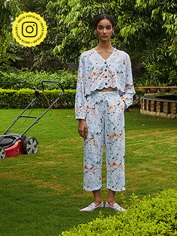 Happi Space - Milos Co-Ord Set In Dainty Floral-white (Set of 2)