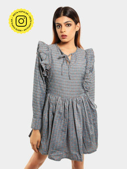 How When Wear - Grey Dobby Frill Sleeve Skater Dress