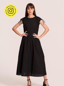 How When Wear - The All Black Linen Midi Dress