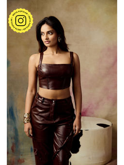 Lea Clothing - Women's Brown Solid Crop Top
