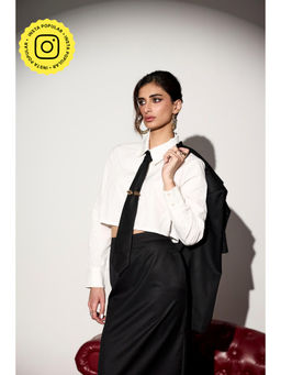 Lea Clothing - Ezzie White Crop Shirt with Embellished Tie