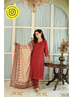 Mahee Jaipur - Red Begum Chanderi Kurta & Pant with Dupatta (Set of 3)