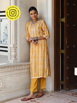 Mahee Jaipur - Rosana Yellow Muslin Kurta with Pant (Set of 2)