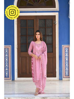 Mahee Jaipur - Pink Ikhtiyar Block Print Chanderi Kurta with Pant and Dupatta (Set of 3)