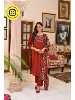 Mahee Jaipur - Rustic Red Kalamkari Muslin Gota Work Kurta with Pant and Dupatta (Set of 3)