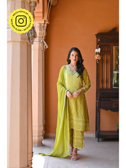 Mahee Jaipur - Pear Green Bandhani Crepe Kurta and Pant with Dupatta (Set of 3)