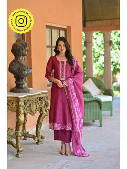 Mahee Jaipur - Berry Pink Jashn Floral Print Chanderi Kurta with Pant and Dupatta (Set of 3)