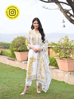 Mahee Jaipur - White Pearl Work Pure Mul Cotton Lining Kurta with Pant and Dupatta (Set of 3)