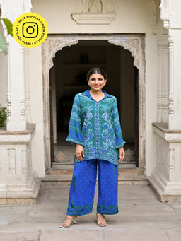 Mahee Jaipur - Vibrant Green Muslin Kurti With Pant