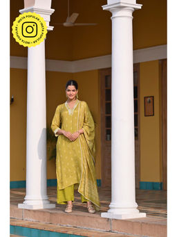 Mahee Jaipur - Yellow Muslin Self Design Kurta With Palazzo & Dupatta