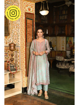Mahee Jaipur - Womens Chanderi Embroidered Blue Kurta with Pant and Dupatta