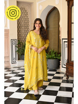Mahee Jaipur - Womens Chanderi Embroidered Yellow Kurta with Pant and Dupatta