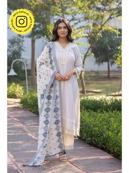 Mahee Jaipur - Dobby Cotton with Lace and Red Block Printed Kurta with Pant and Dupatta