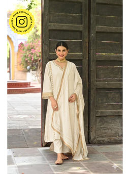 Mahee Jaipur - Ivory Gota Work Mul Chanderi Block Plain Kurta with Pant and Dupatta