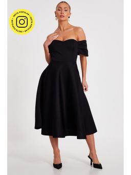 Quiz Clothing - Black Off-Shoulder Pleated Skater Midi Dress