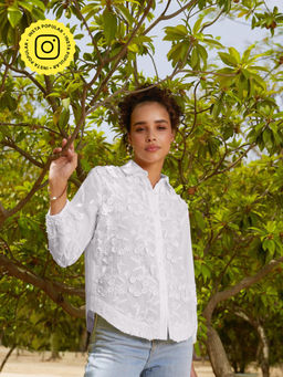Style Island - White Blossom Shirt