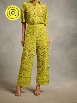 Style Island - Green Self Design Relaxed Pant