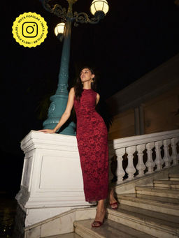 Style Island - Women Maroon Round Neck Floral Printed Sleeveless Midi Dress